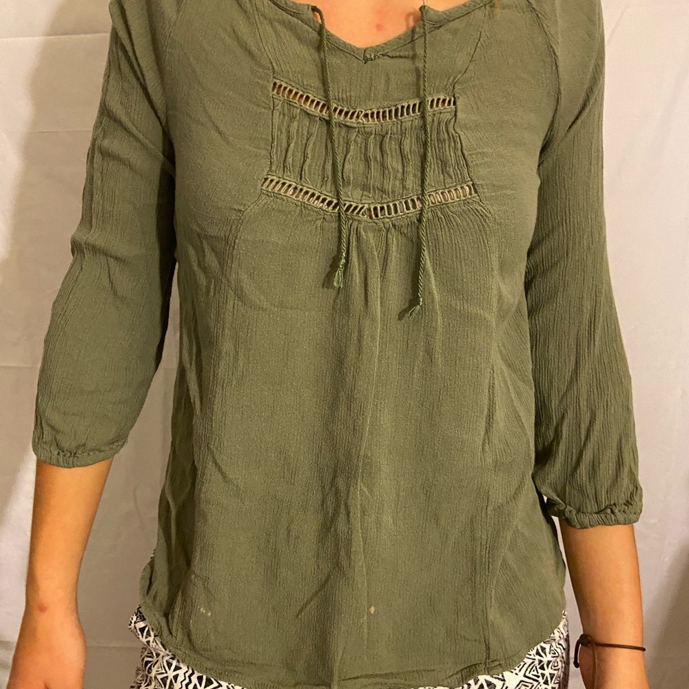 green shirt